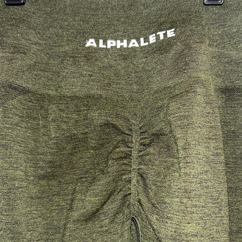 Alphalete Amplify High Rise Olive Green Leggings - Picture 5 of 5